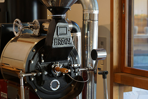 The COFFEE ROASTER - 5